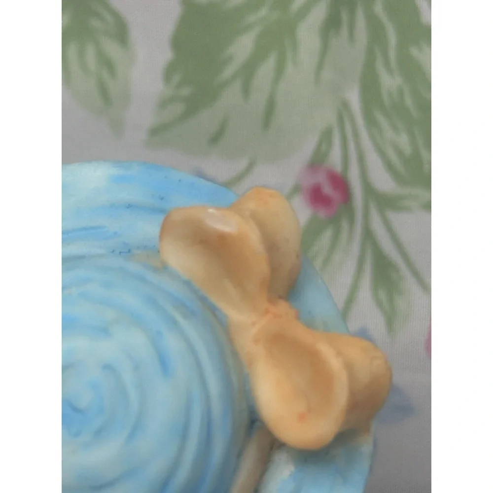K's Collection Bunny Rabbit Figurine w/‎ Baby & Flowers Hat Resin Easter 4